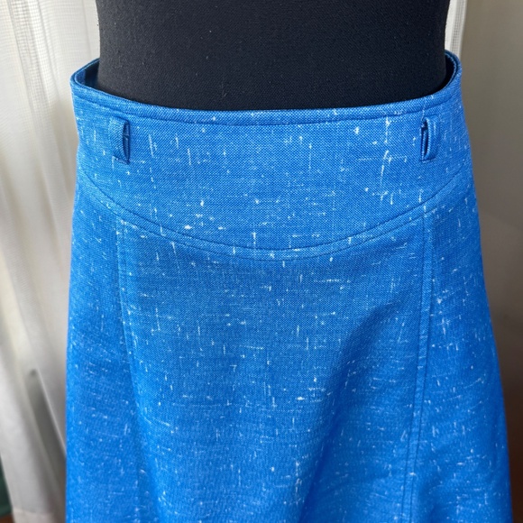 Vintage 1970s skirt, denim blue with white flecks, A-line, slight flare, 2 (XS) - Picture 2 of 8